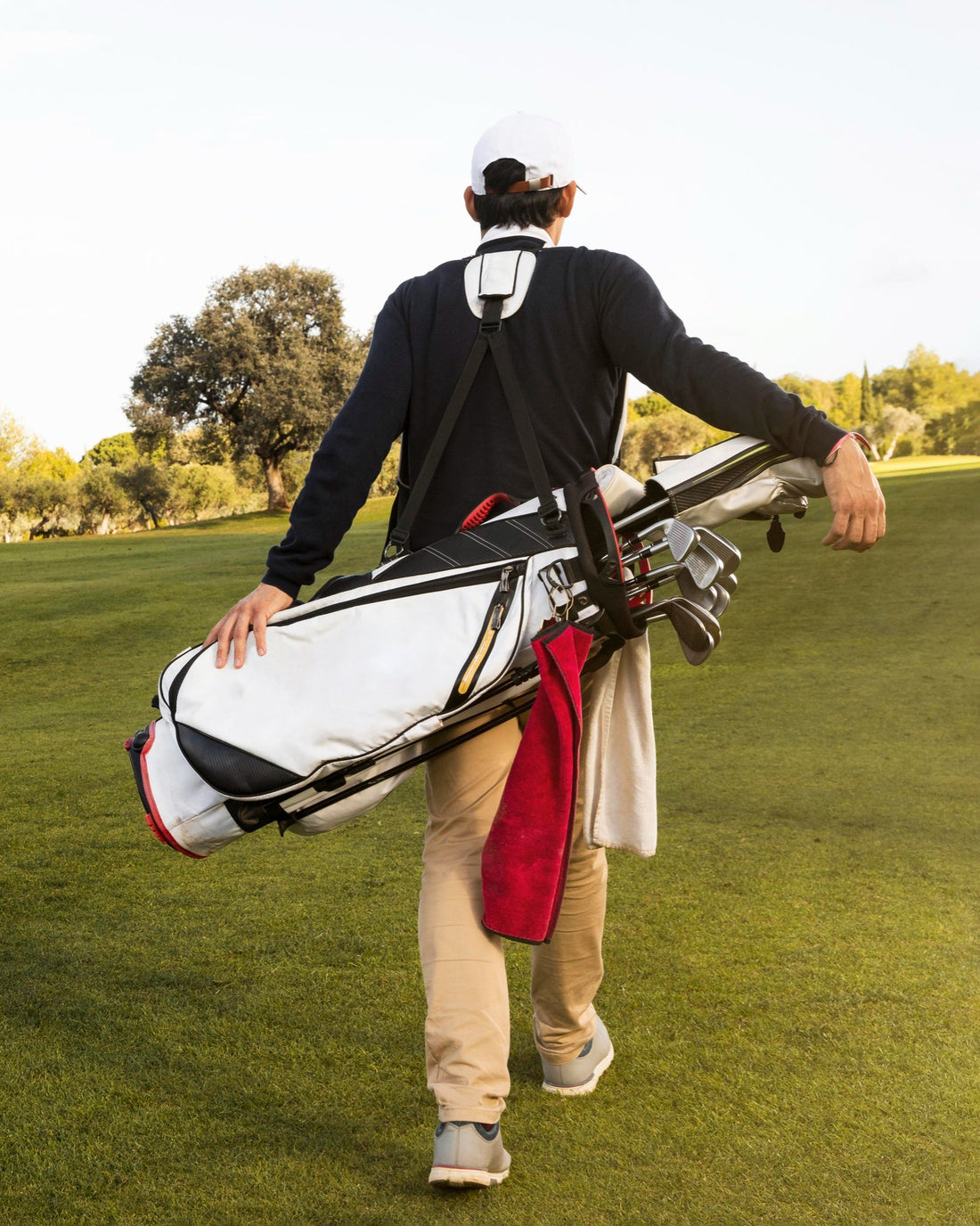 Qué Llevar en tu Bolsa de Golf: Lista Completa para Estar Preparado en Cada Ronda
