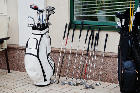 Errores al Comprar una Bolsa de Golf: 10 Errores que Debes Evitar