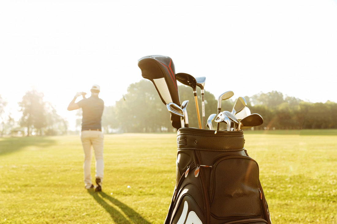 Cómo Elegir una Bolsa de Golf: Guía Completa para Encontrar la Ideal