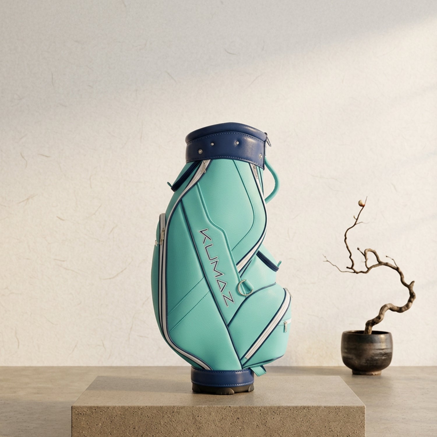 Bolsa golf Kumaz KGB01 Aqua Blue diseño premium estilo minimalista